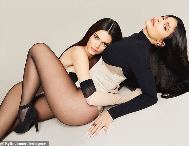 Kylie Jenner pantyhose